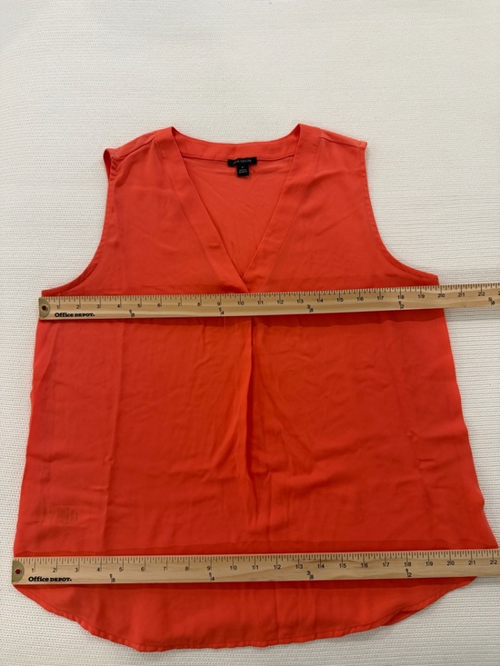Ann Taylor Coral V-Neck Sleeveless Blouse - Picture 6 of 14